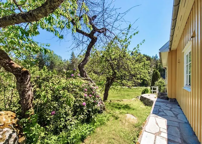 6 Person In Semesterbostad