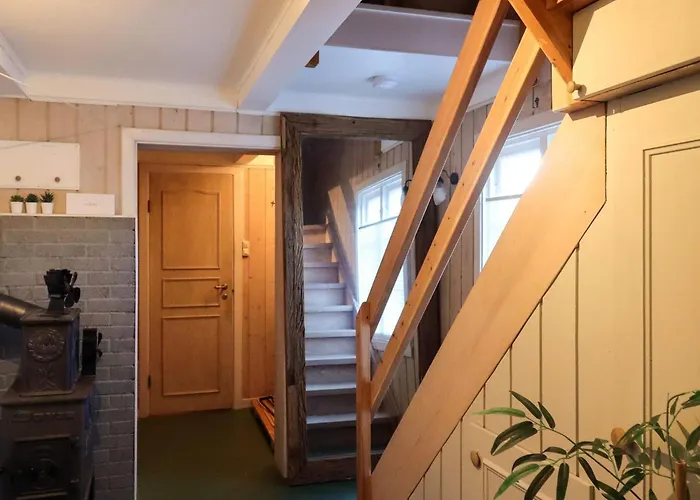 6 Person In Semesterbostad