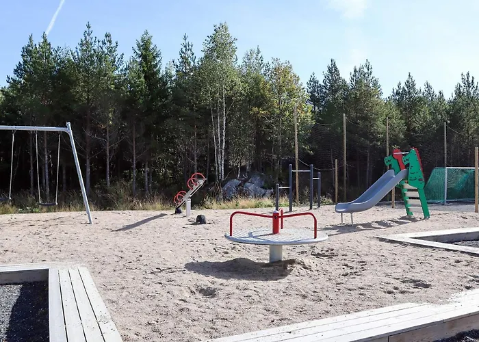 6 Person In * Sondeled